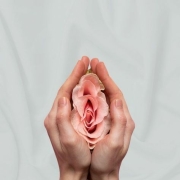 بهترین دکتر لابیاپلاستی با لیزر در کرج